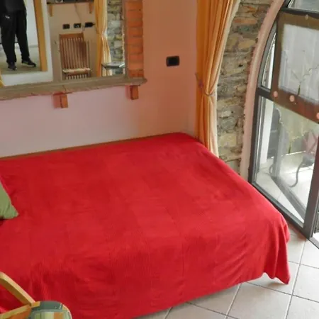 Апартаменты Studio Fur 2 Personen Ca 25 M In Ed Uniti, Comer Westufer Comer